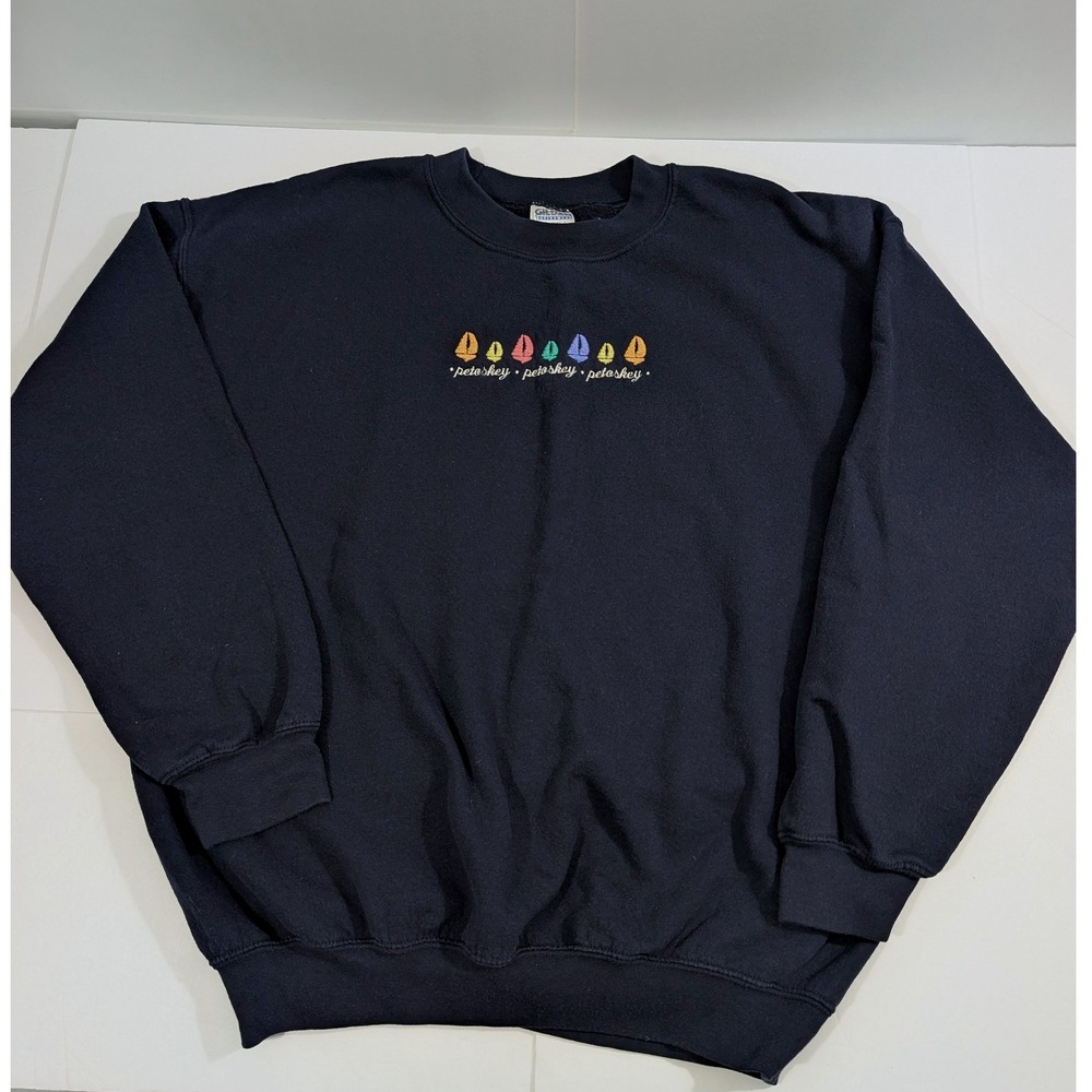 Vintage Gildan Petoskey Michigan Sailboat Embroidered Sweatshirt Navy Blue Large